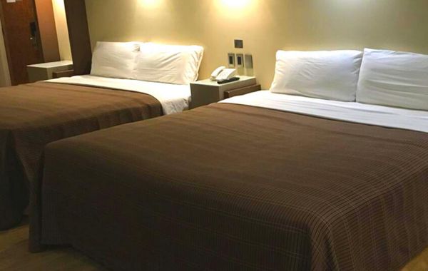 Hotel Cartagena - Hoteles cerca de Basílica de Guadalupe en Ciudad de México