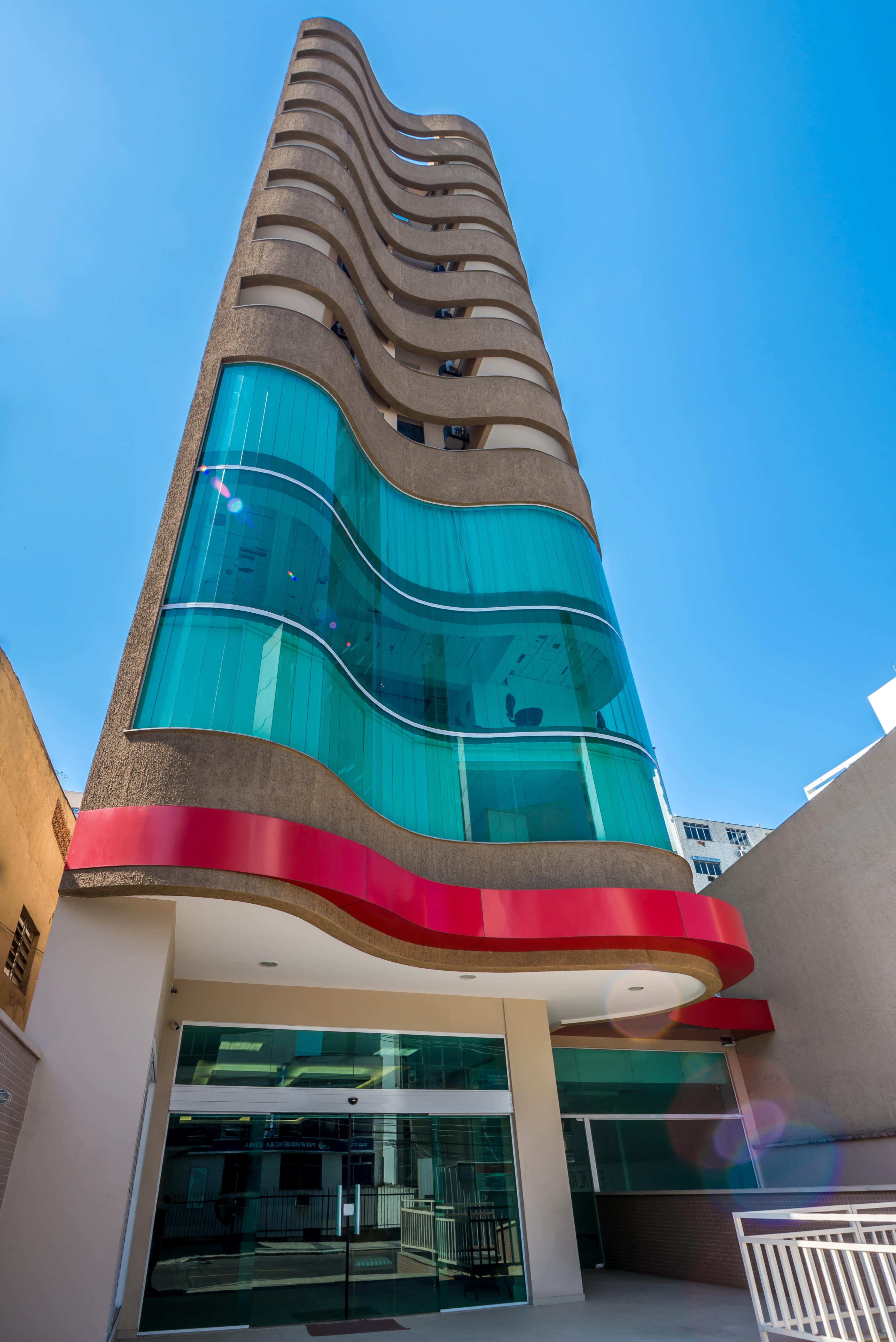 Vista Exterior Logic Hoteis Duque de Caxias