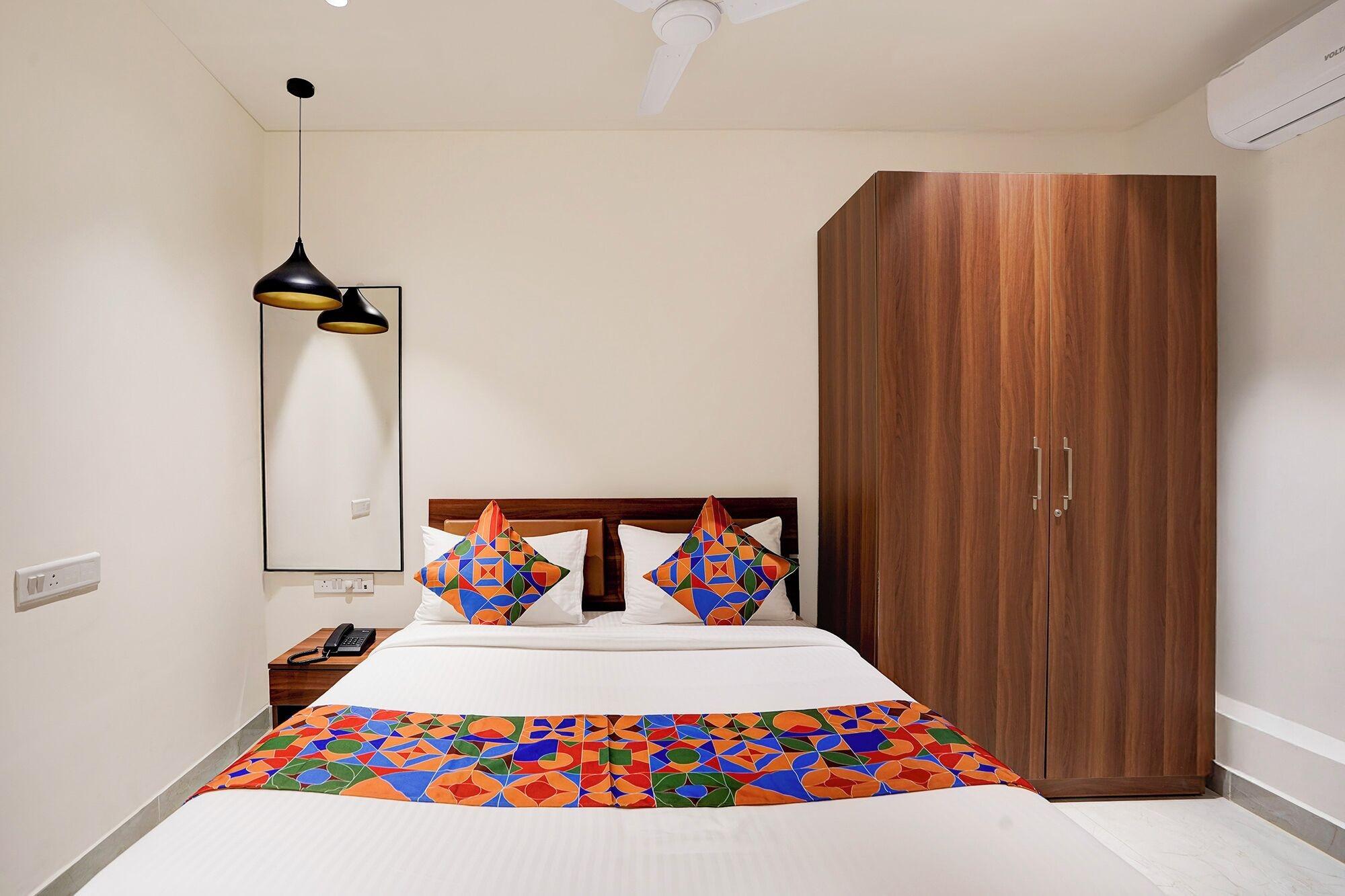 Habitación Fabhotel Serenity I