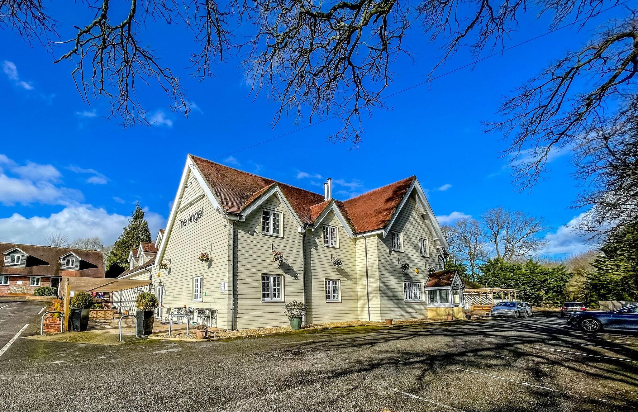 Varios The Angel Hotel