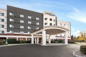 Alojamiento - Courtyard by Marriott Ewing Princeton