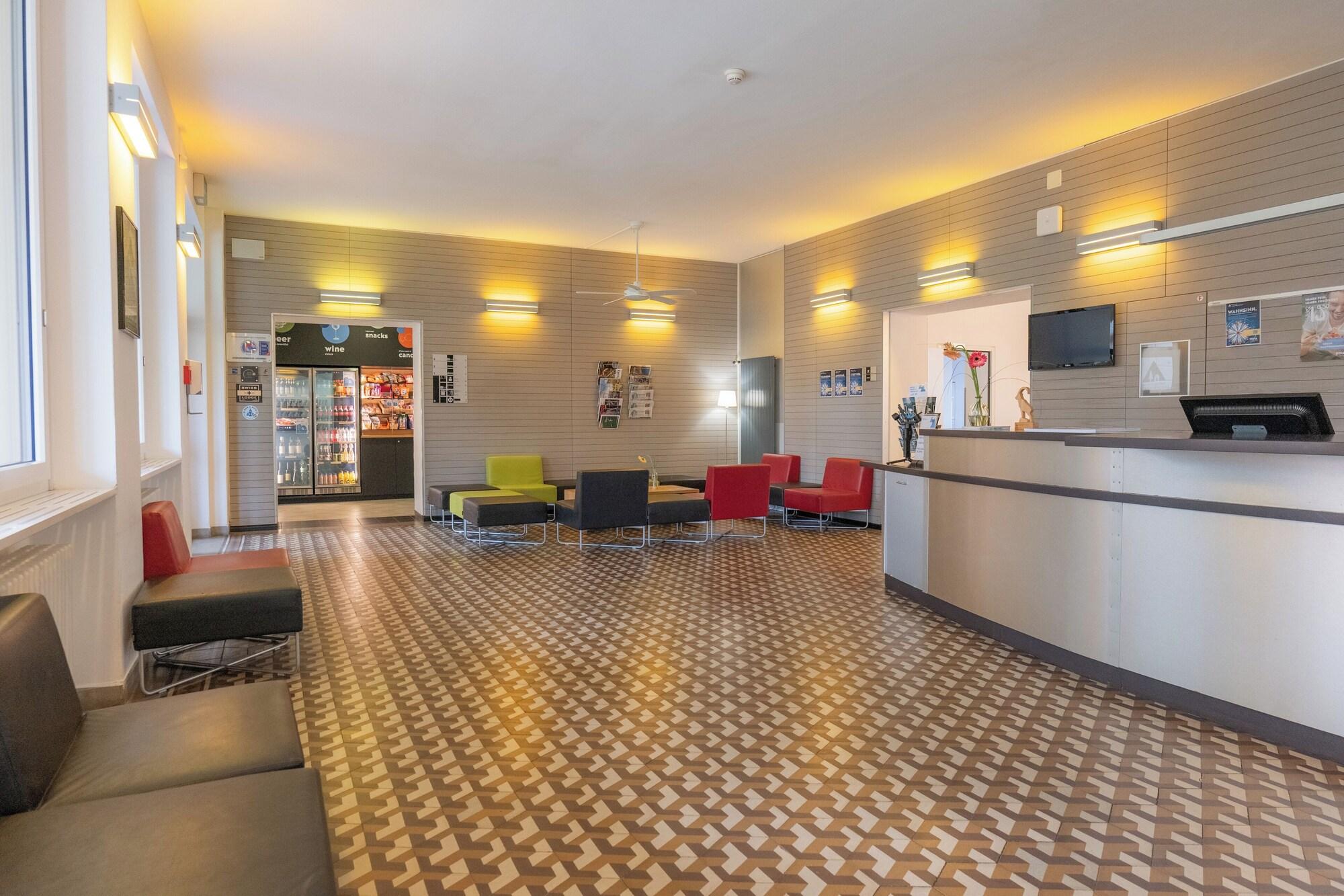 Vista Lobby Youth Hostel Locarno