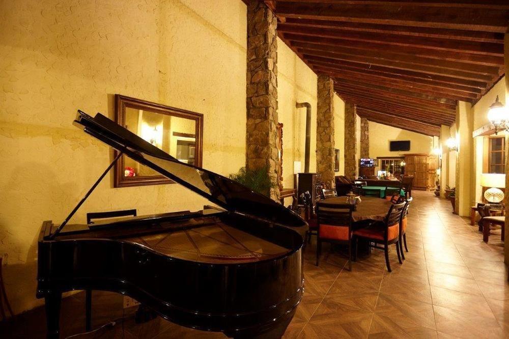 Vista Lobby Hotel Quinta Mision