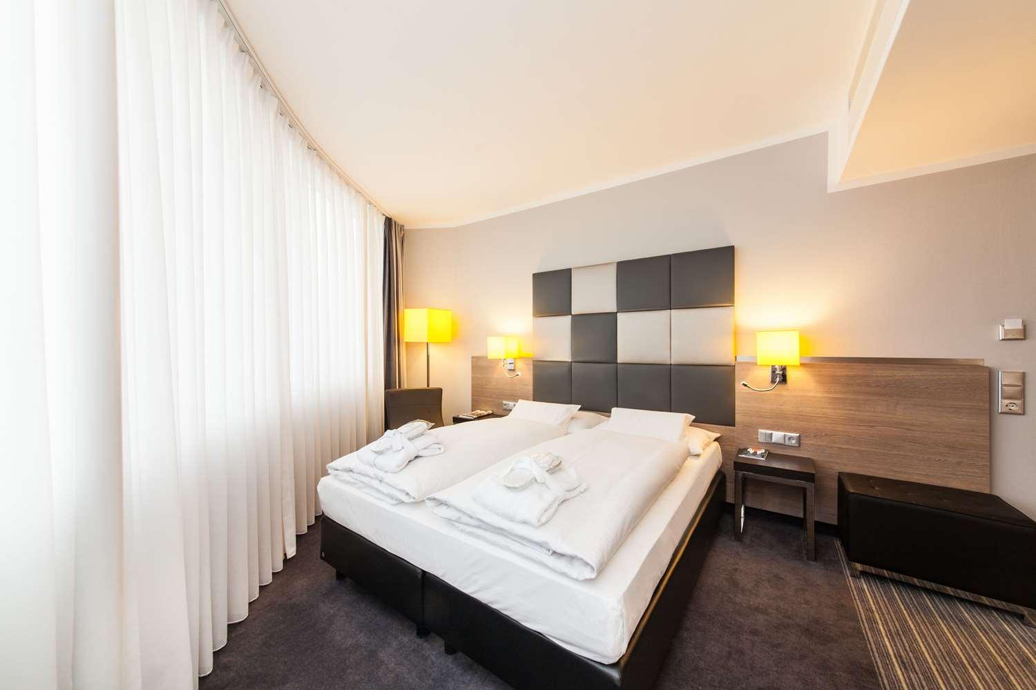 Hotel Novum Winters Hotel Berlin Im Spiegelturm Berlin