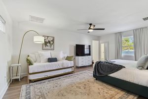 Alquiler Vacacional - Oasis Group Retreat, Pool, Hot Tub, Outdoor Fun for Up to 16 Guests