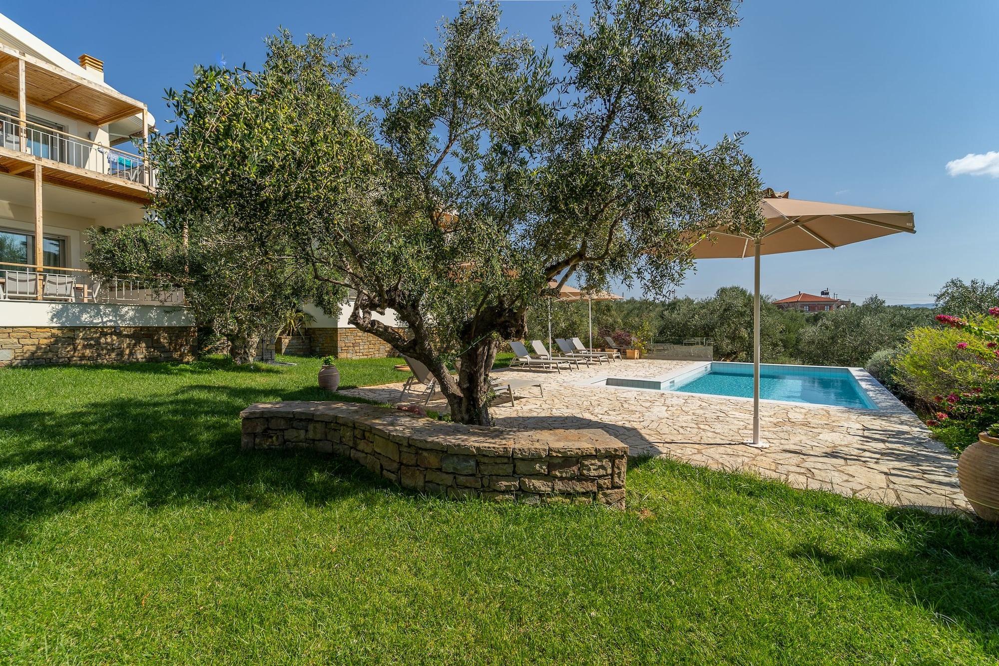 Vista Exterior Abelia Luxurious Villas