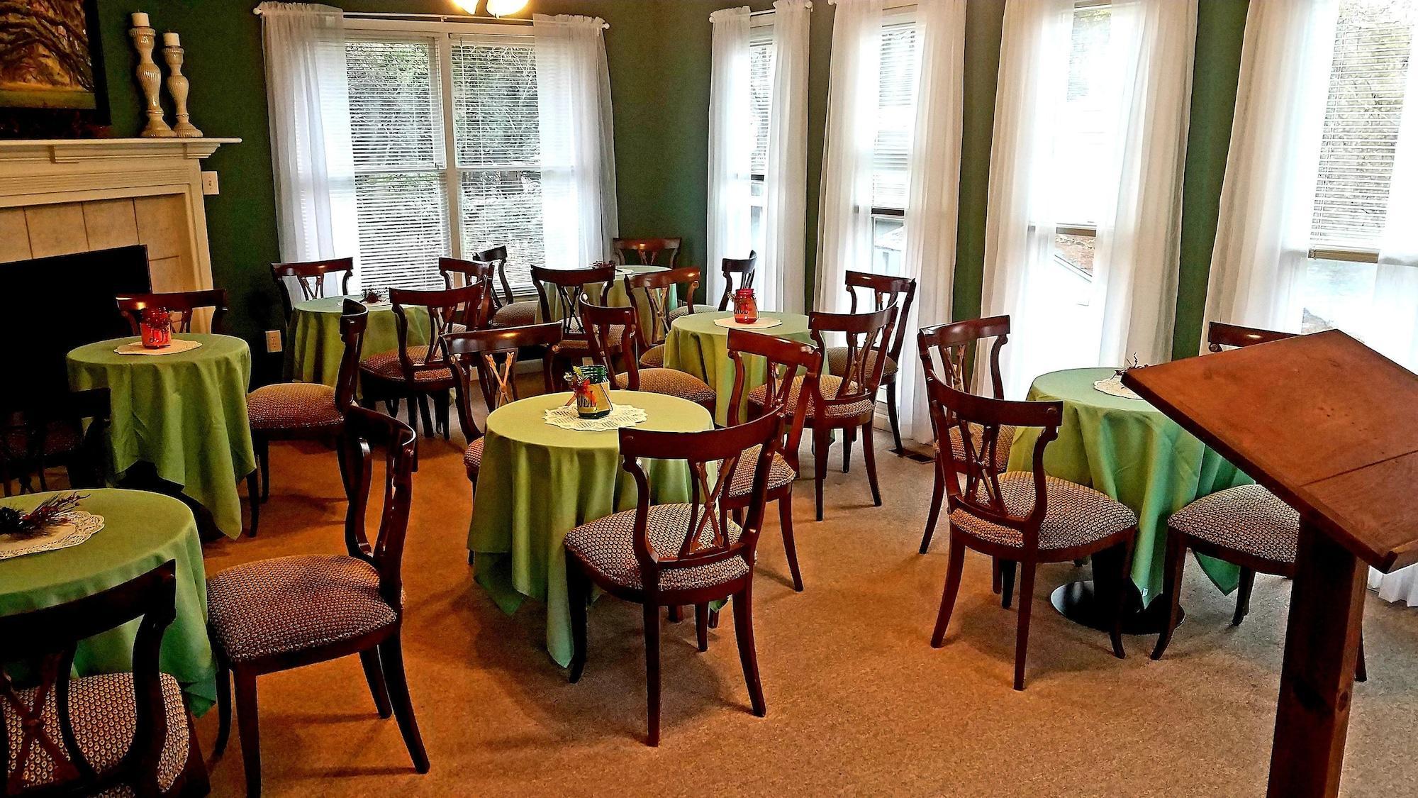 Restaurant Stockbridge Lakes Bed & Breakfast
