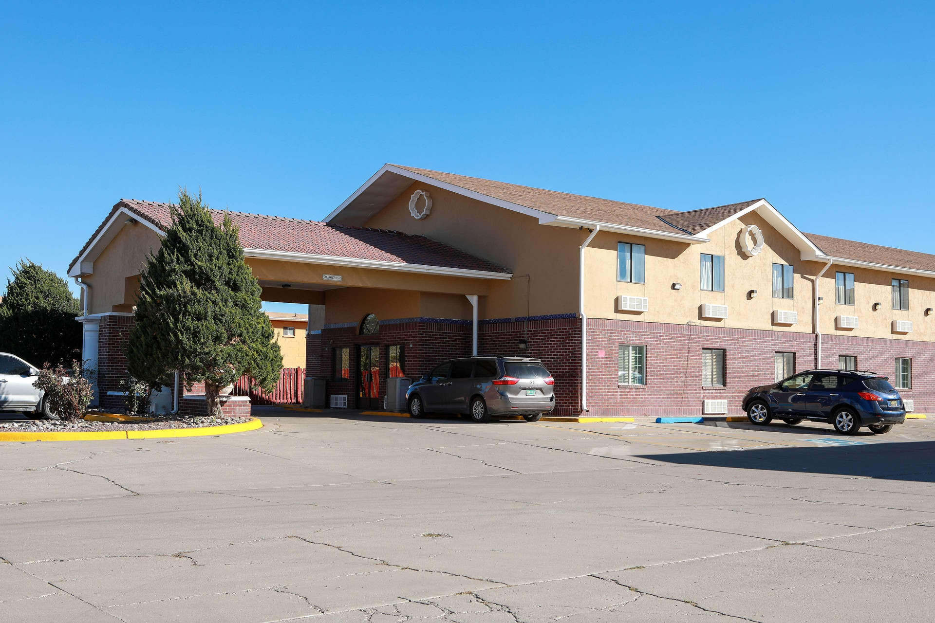 Vista Exterior Super 8 by Wyndham Gallup