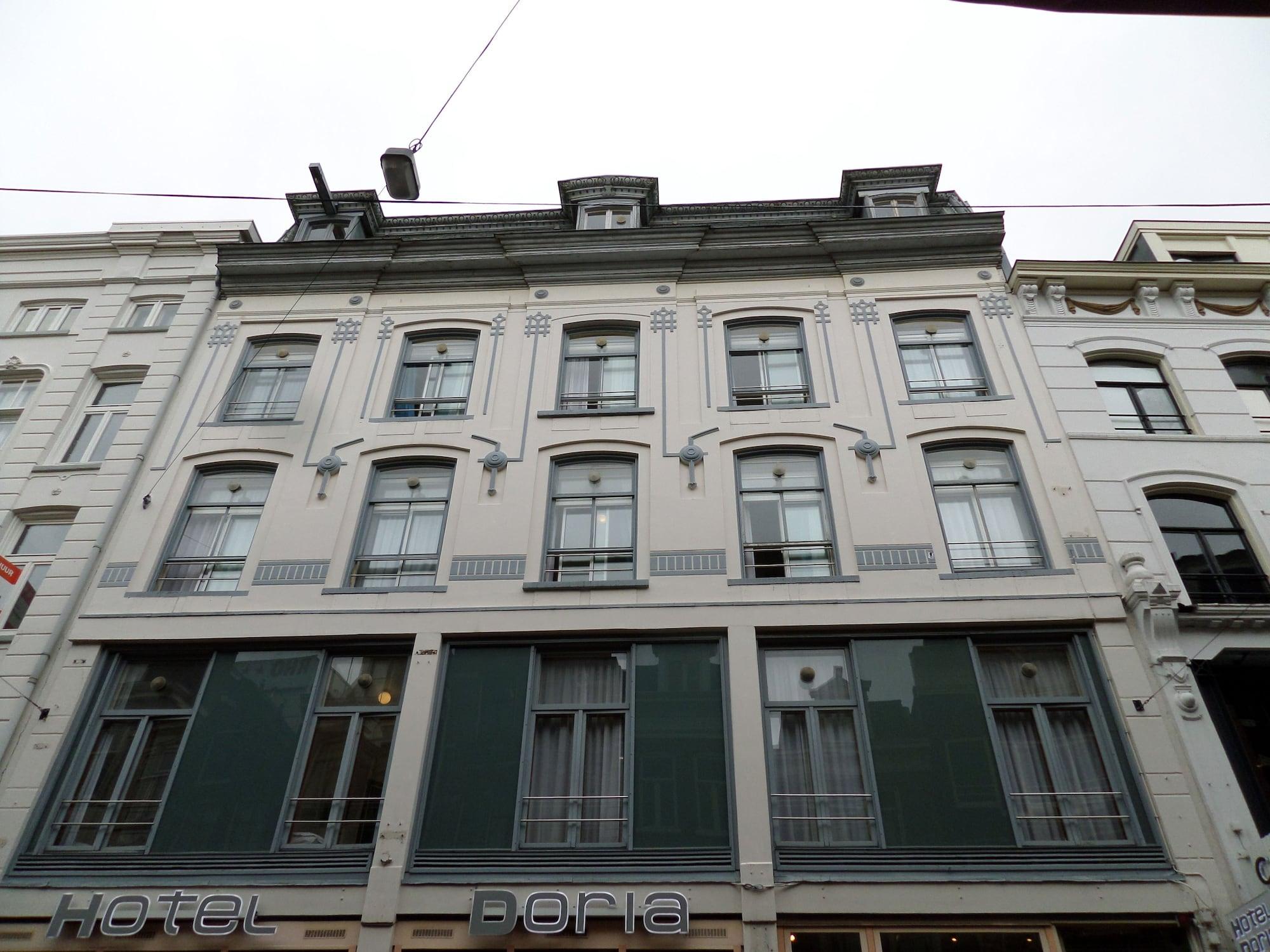 Varios Hotel Doria