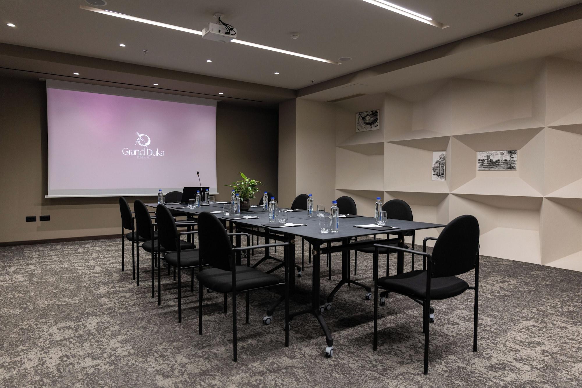 Sala de Reuniones Grand Duka Hotel & Spa
