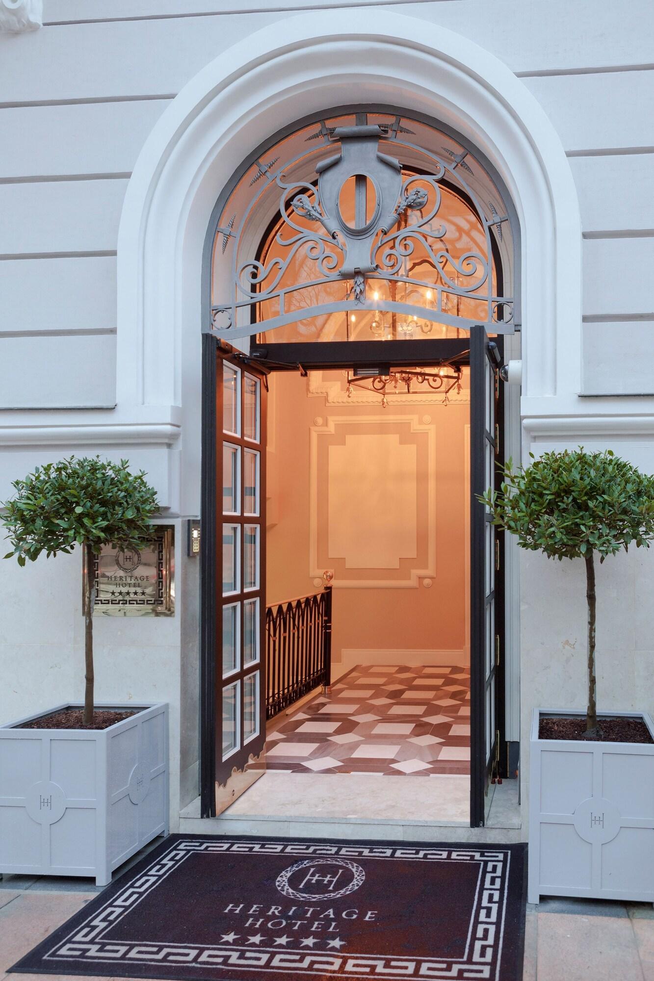 Vista Exterior Relais & Châteaux Heritage Madrid