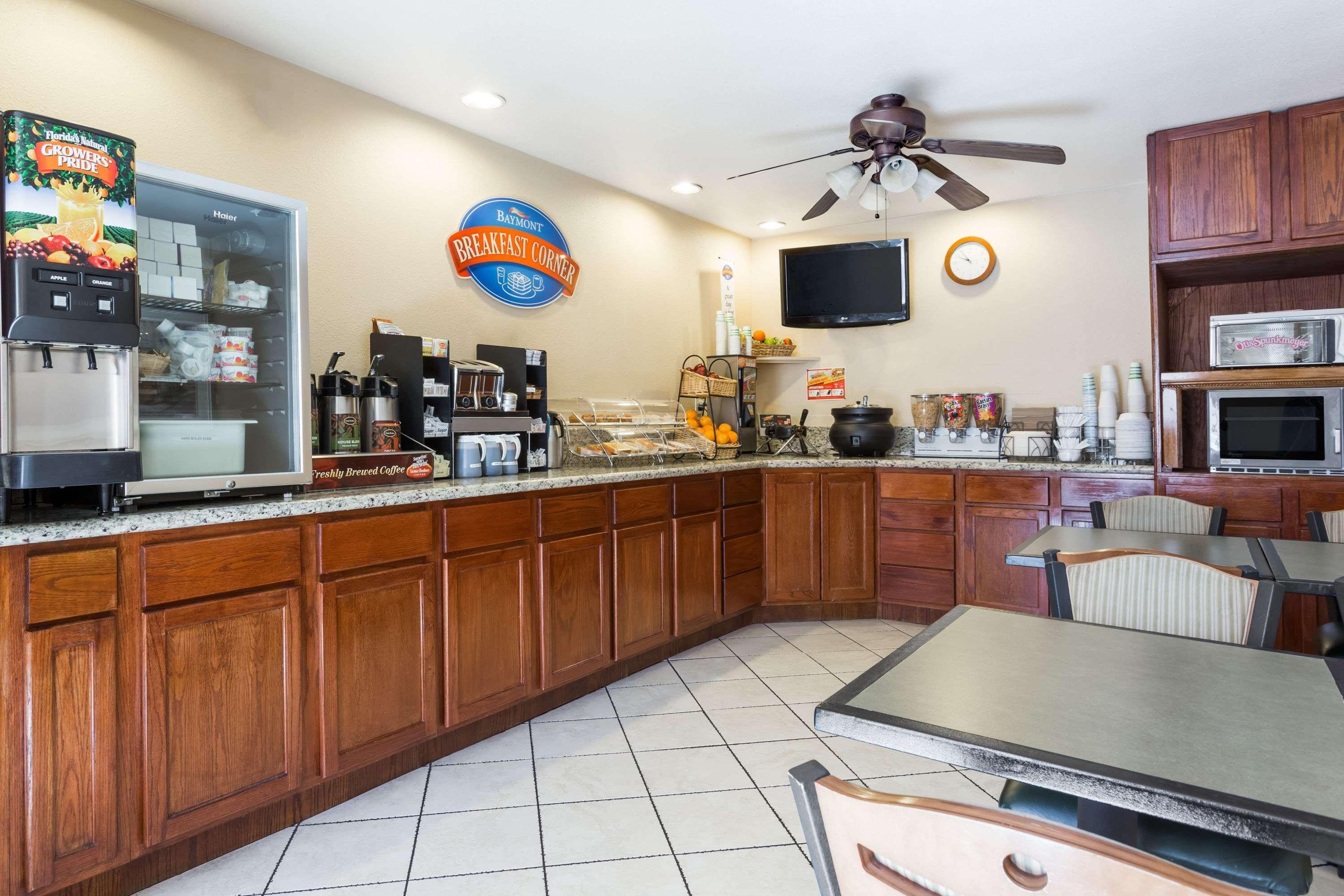 Restaurant Baymont by Wyndham Yreka