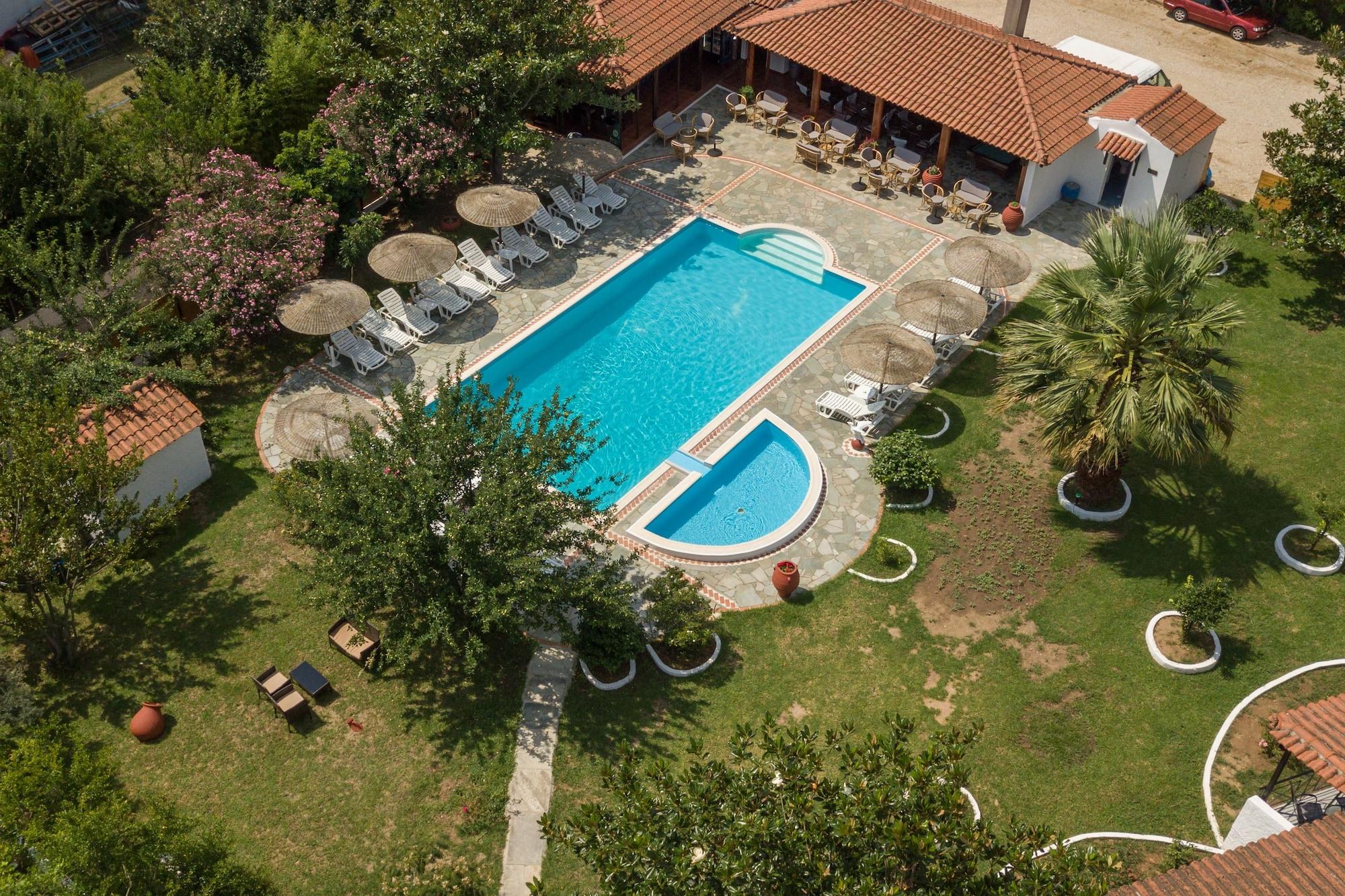 Vista Exterior Pension Strawberry