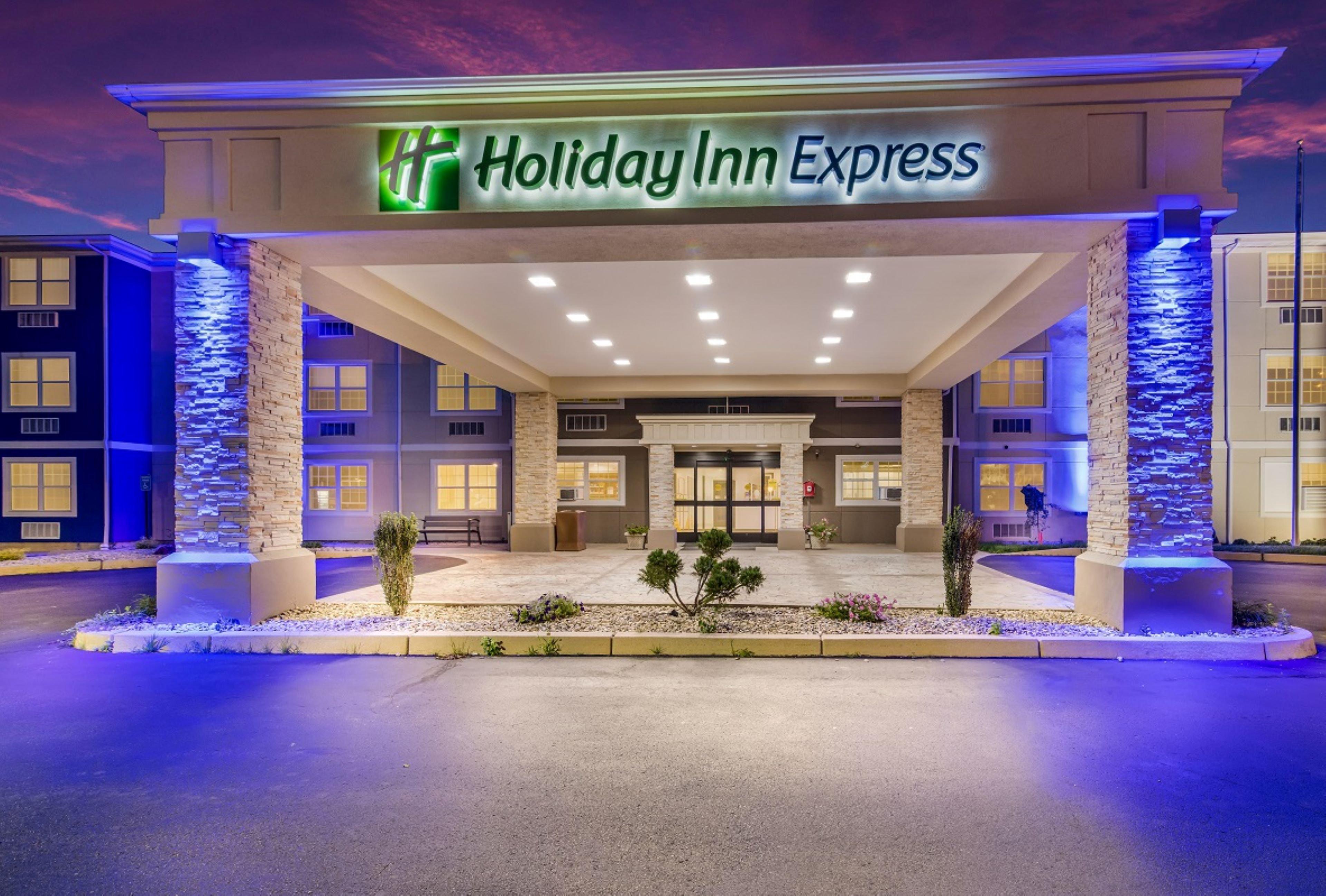 Vista Exterior Holiday Inn Express Plymouth by IHG