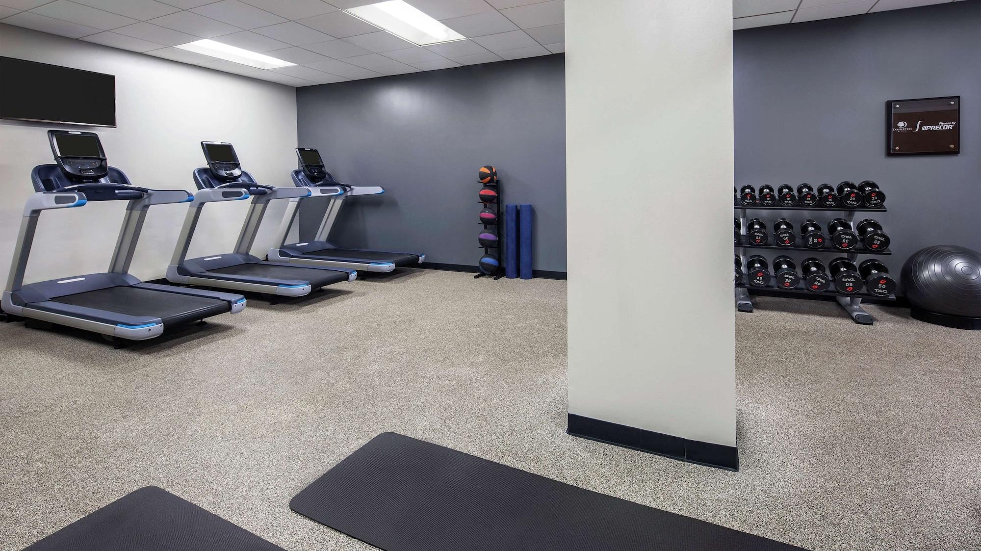 Gimnasio DoubleTree by Hilton Sunrise - Sawgrass Mills