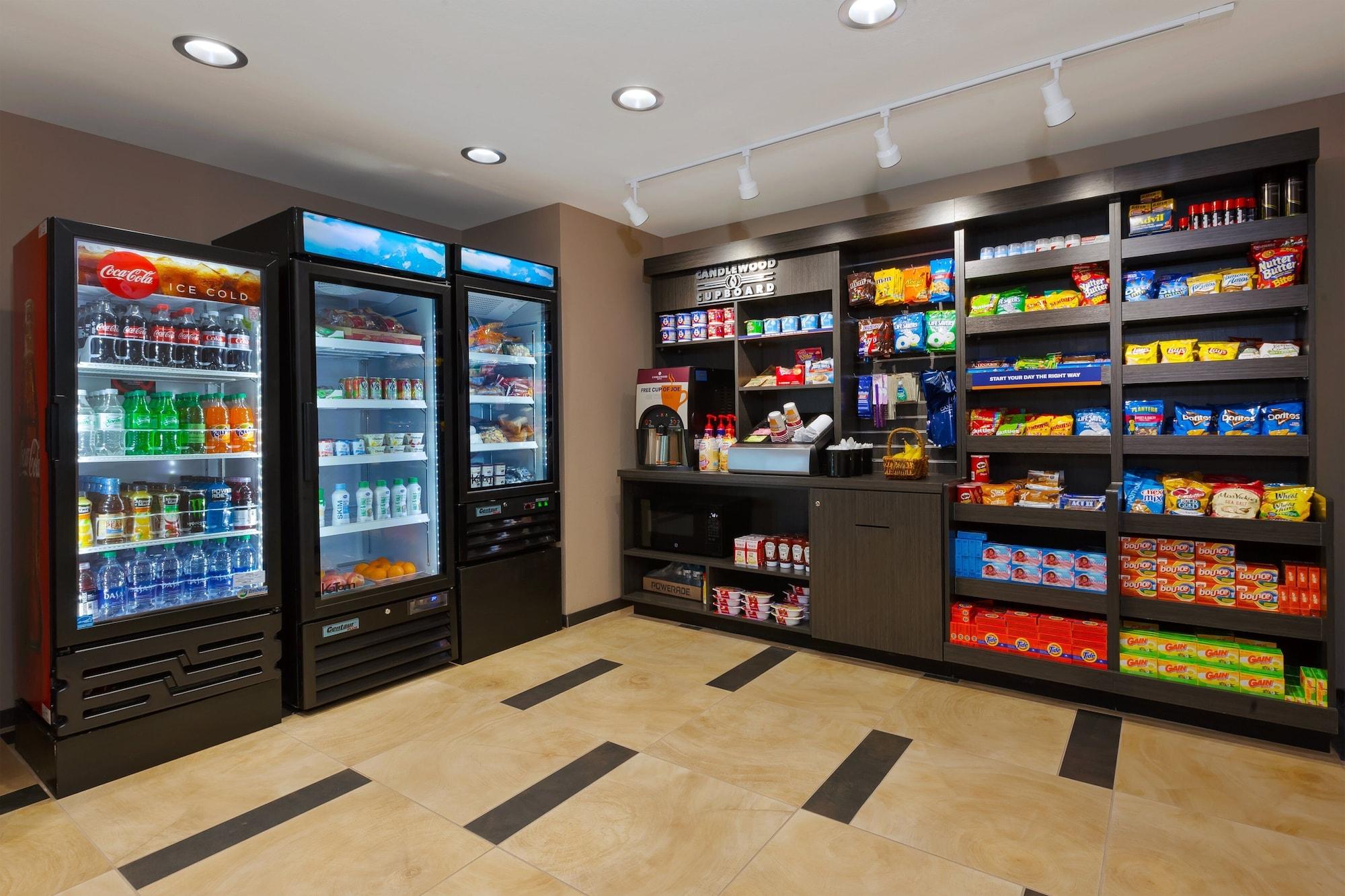 Comodidades del Alojamiento Candlewood Suites Louisville - NE Downtown Area by IHG