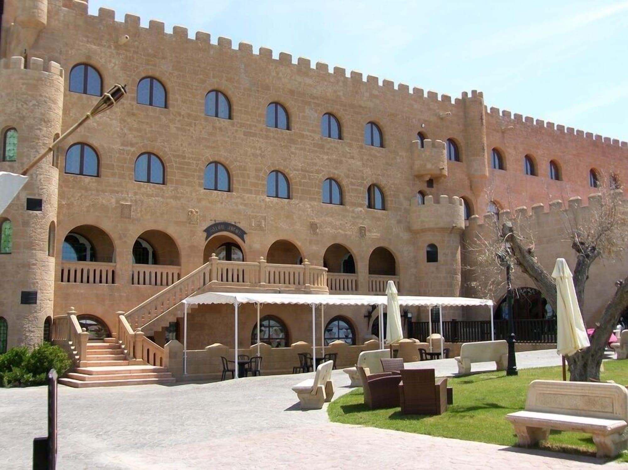 Vista Exterior Hotel Castillo Bonavia