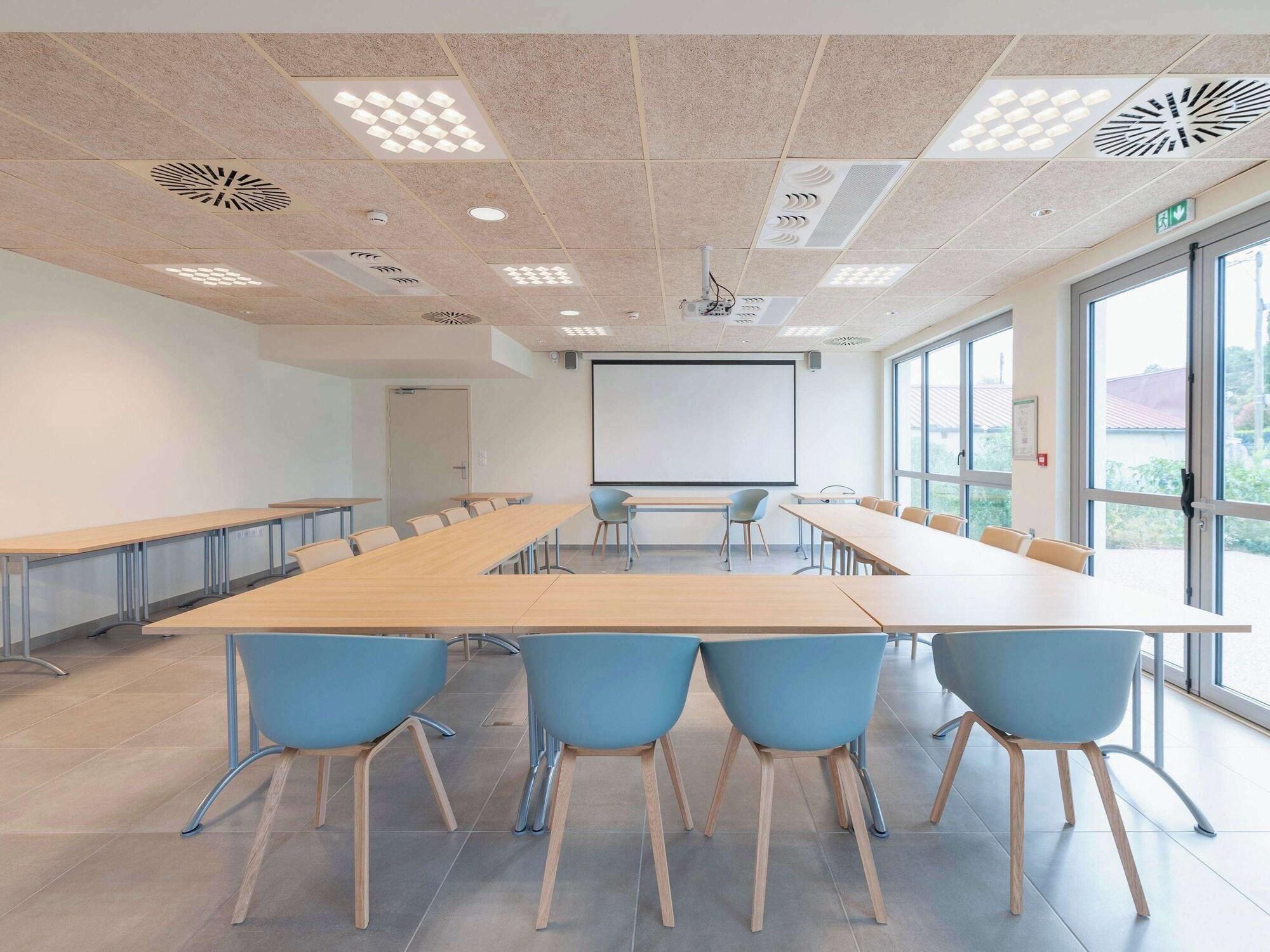 Sala de Reuniones Ibis Budget Mont De Marsan