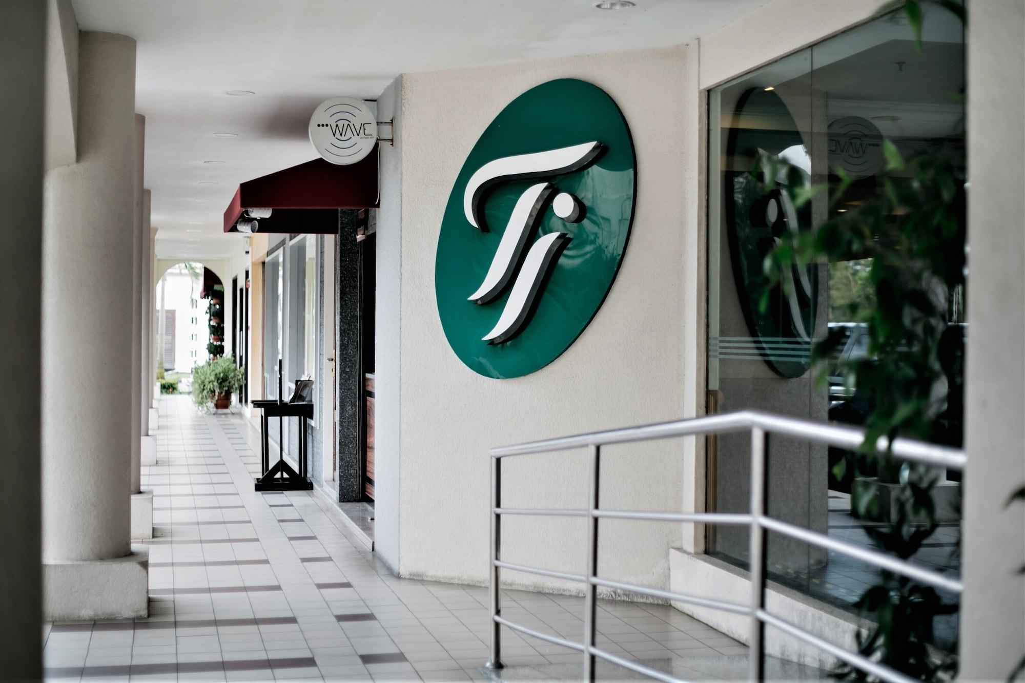 Vista Exterior Traders Inn