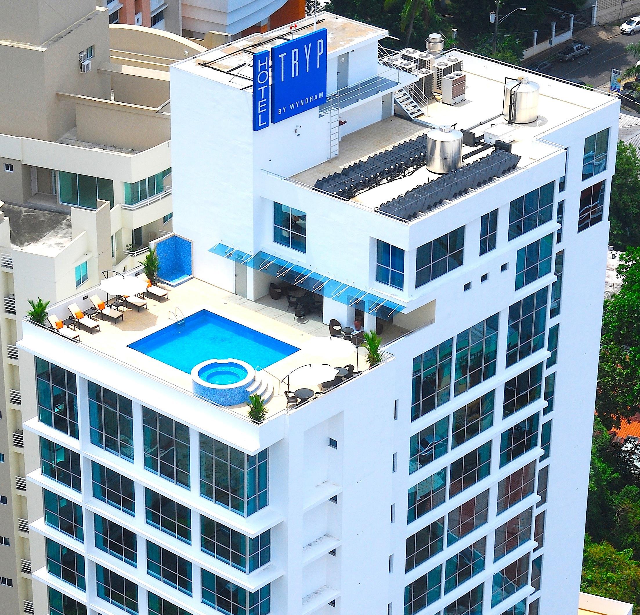 Vista Piscina Tryp by Wyndham Panama Centro