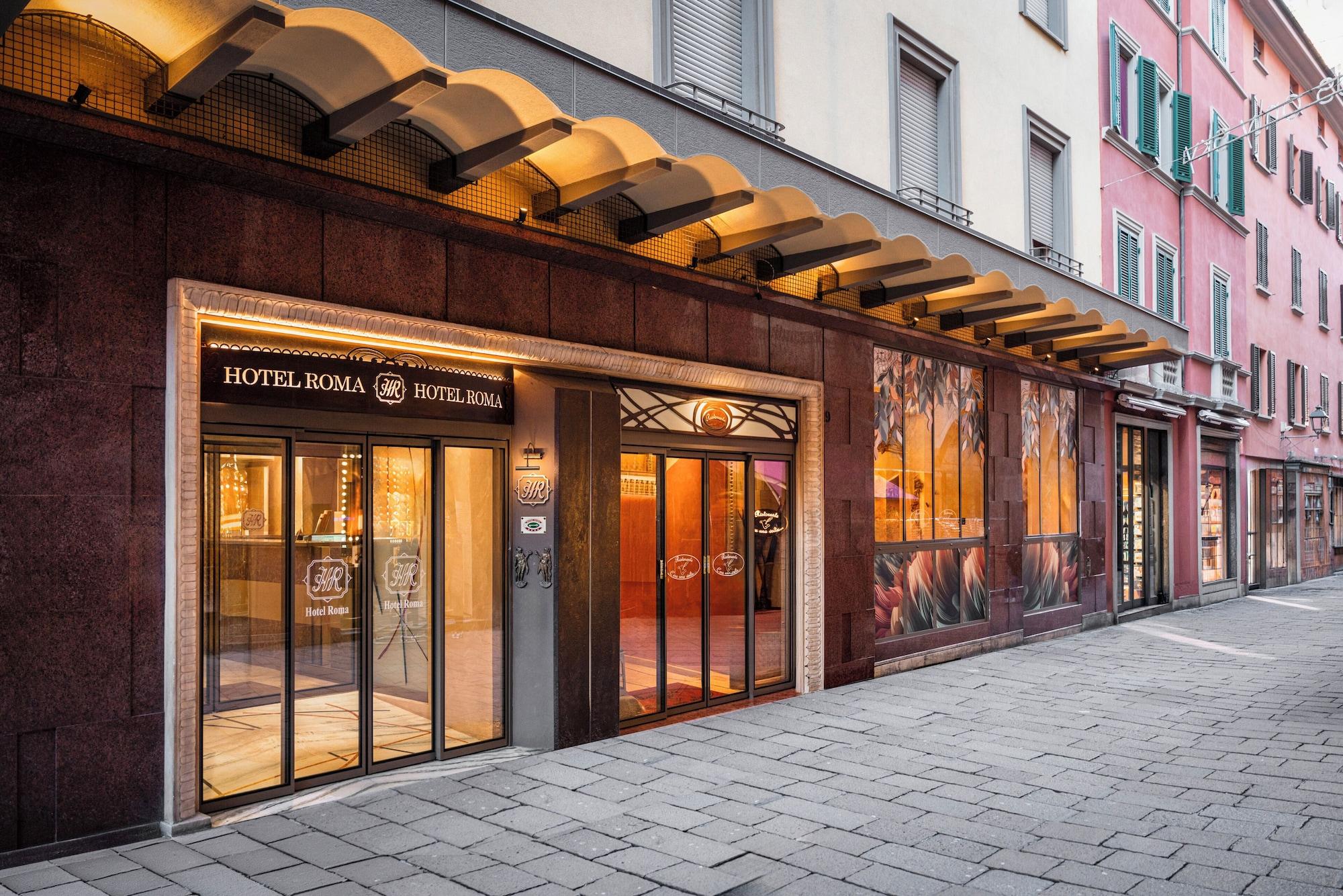 Variados (as) Hotel Roma