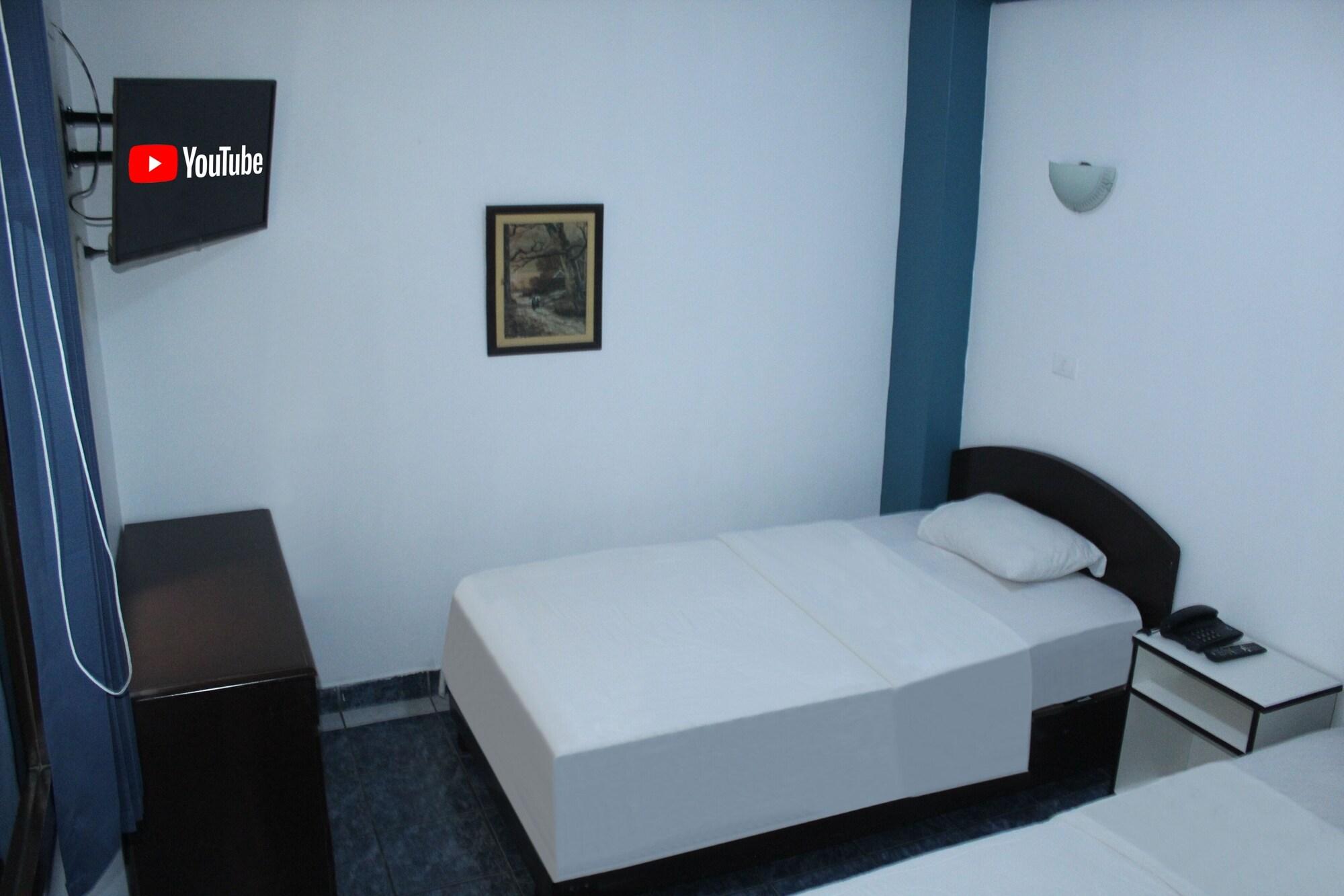Habitación Hotel Zentrico