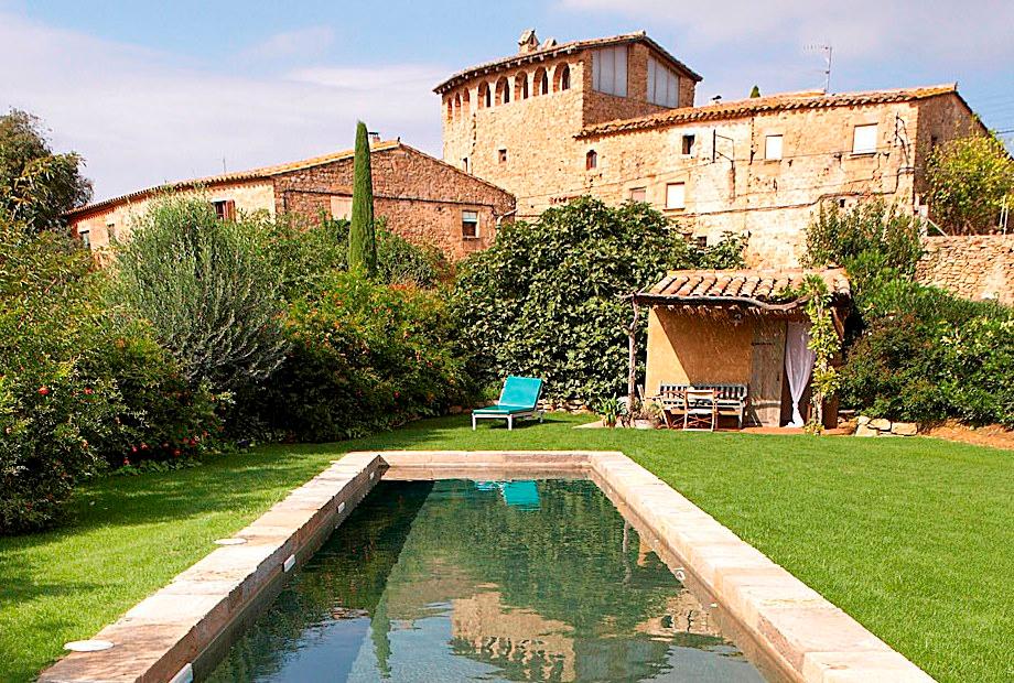 Vista Piscina La Plaça Madremanya