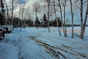 Arriendo temporal - 3-bedroom house on Trout Lake.  Centrally located near all the UP has to offer!