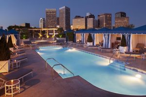 Alojamiento - The Peninsula Beverly Hills