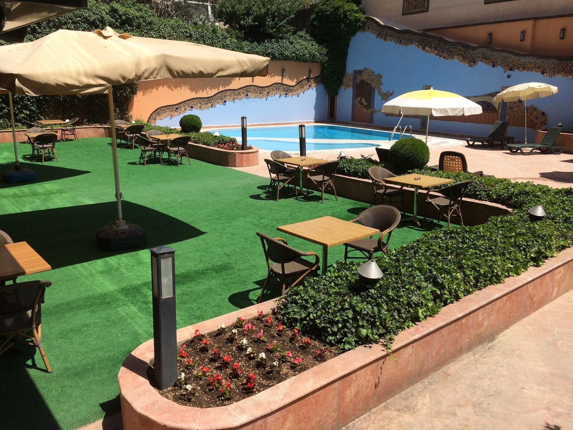 Varios King Hotel Cankaya