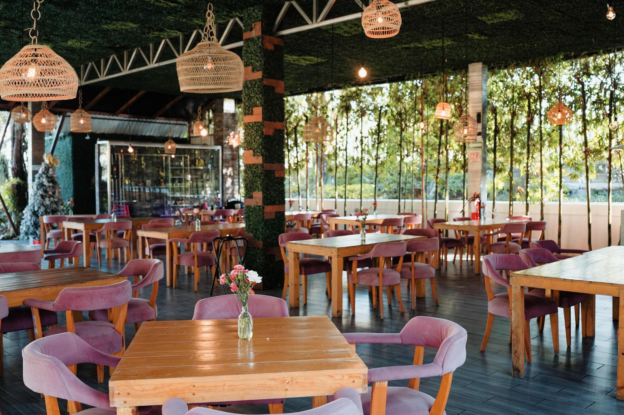 Restaurant Rancho Macloy Hotel Spa & Social Events