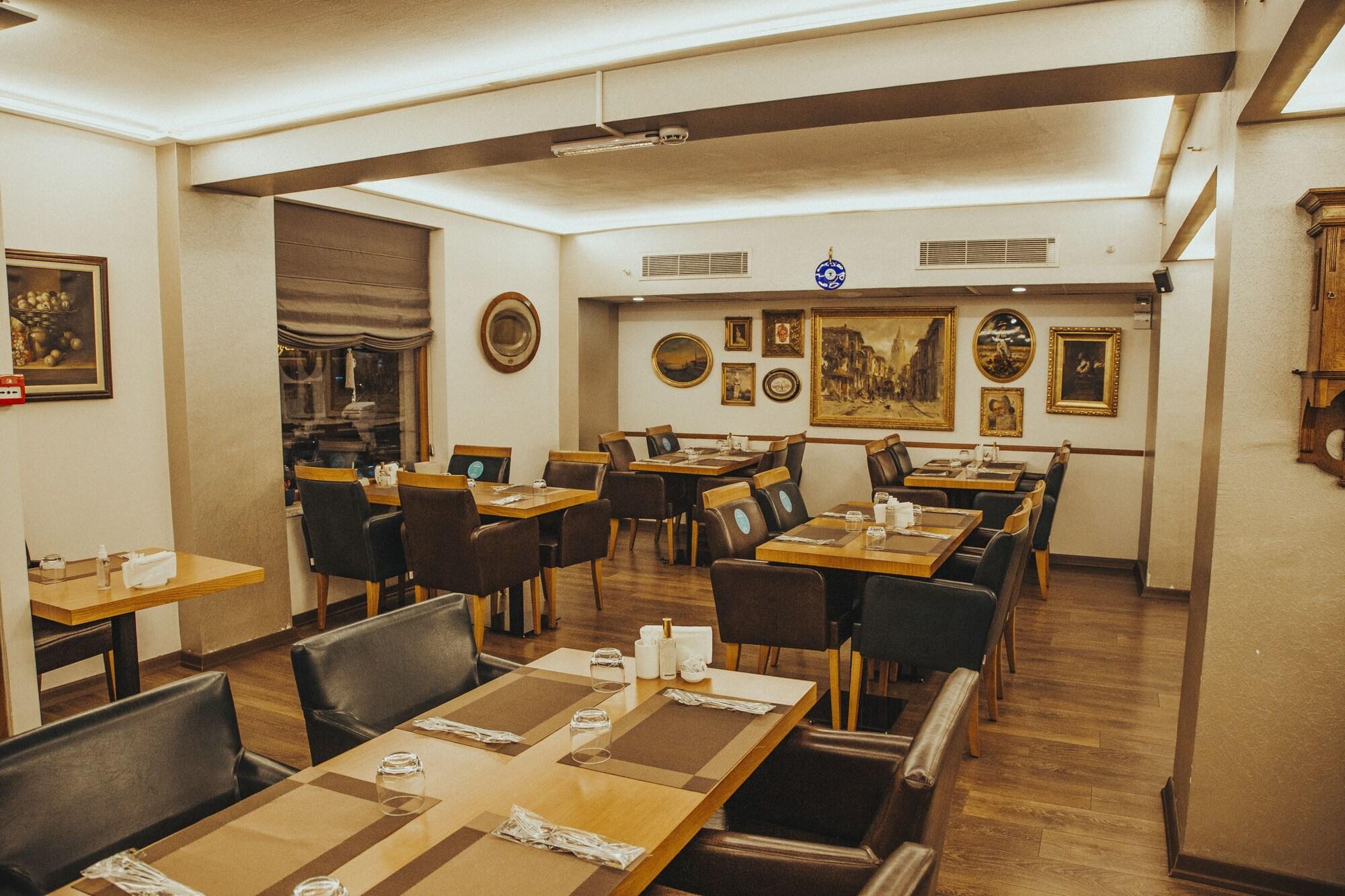 Restaurant Atlas Oteli