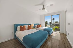 Alojamiento - The Sea Glass Gem — Direct Beach View Condo with Full Ocean Panorama