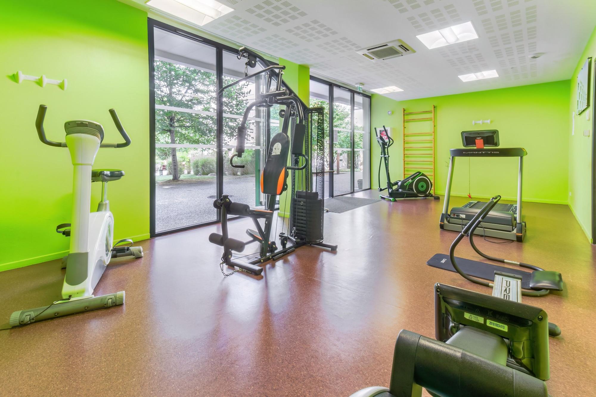 Gimnasio All Suites Appart Hôtel | Pau - Zénith