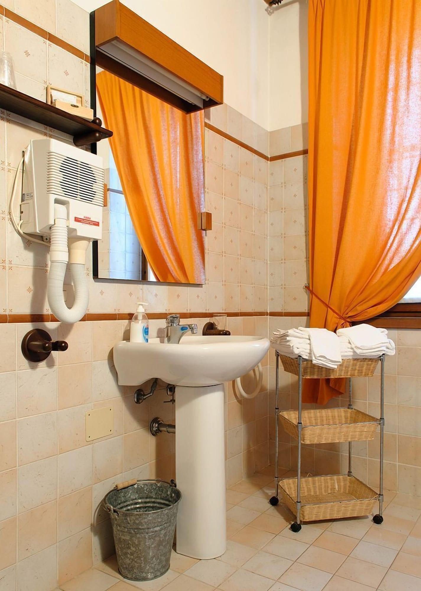 Equipamiento de Habitación Agriturismo Tenuta Le Sorgive