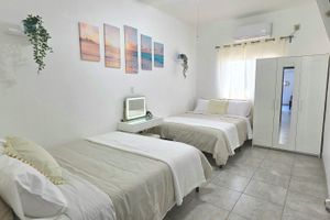 Alquiler Vacacional - 10 MIN FROM BEACH!! 4 Queen beds