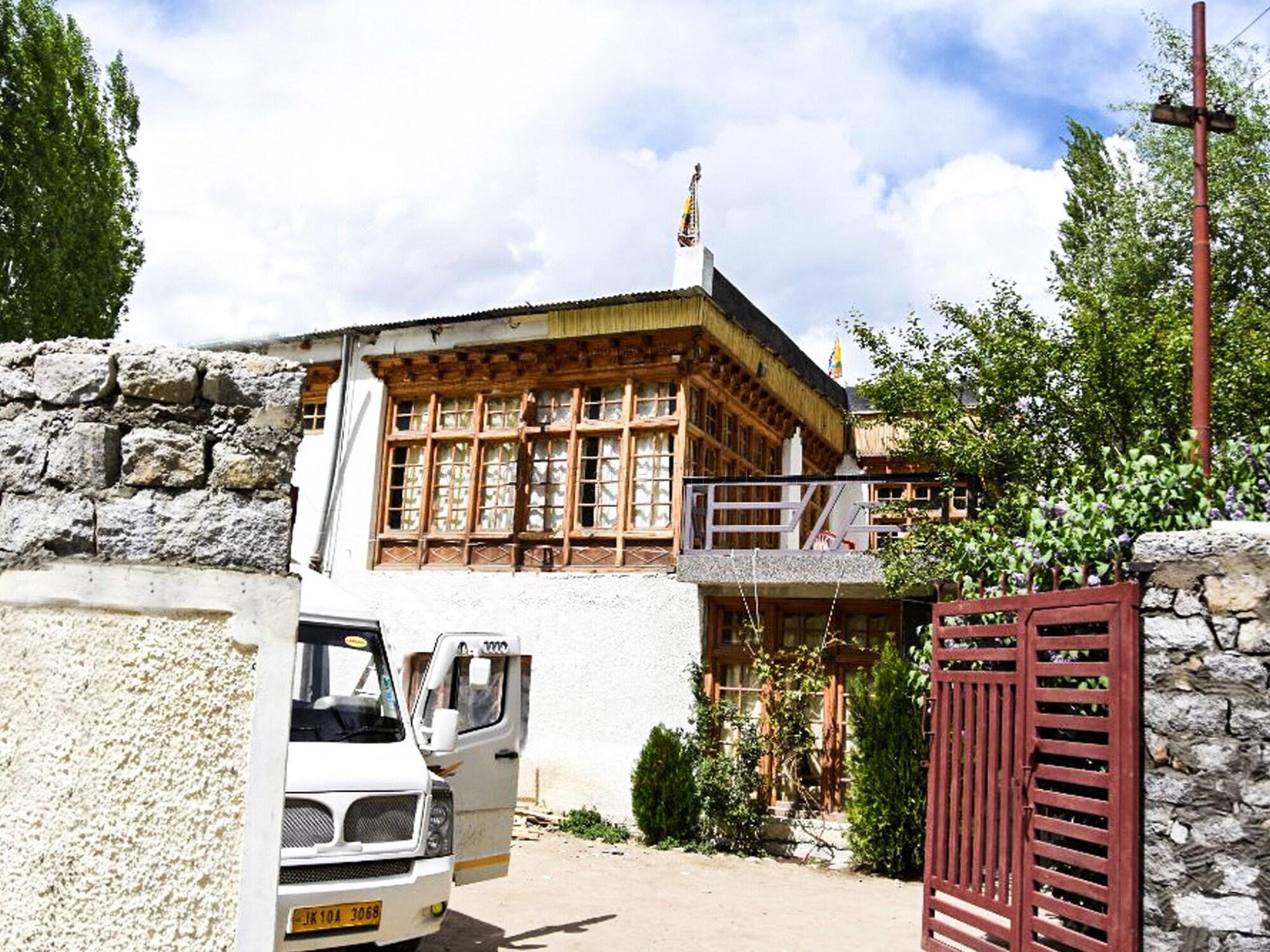 Vista Exterior Goba Guest House