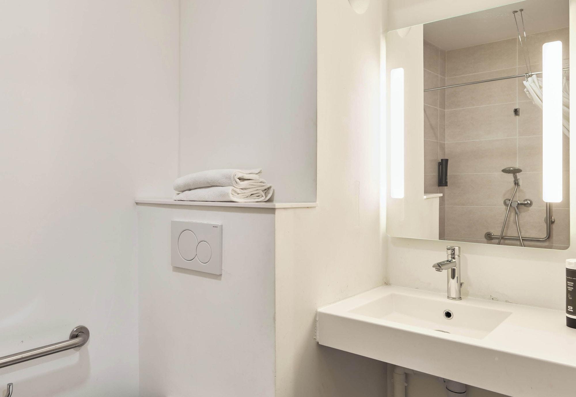 Equipamiento de Habitación B&B HOTEL Paris Porte de Bagnolet