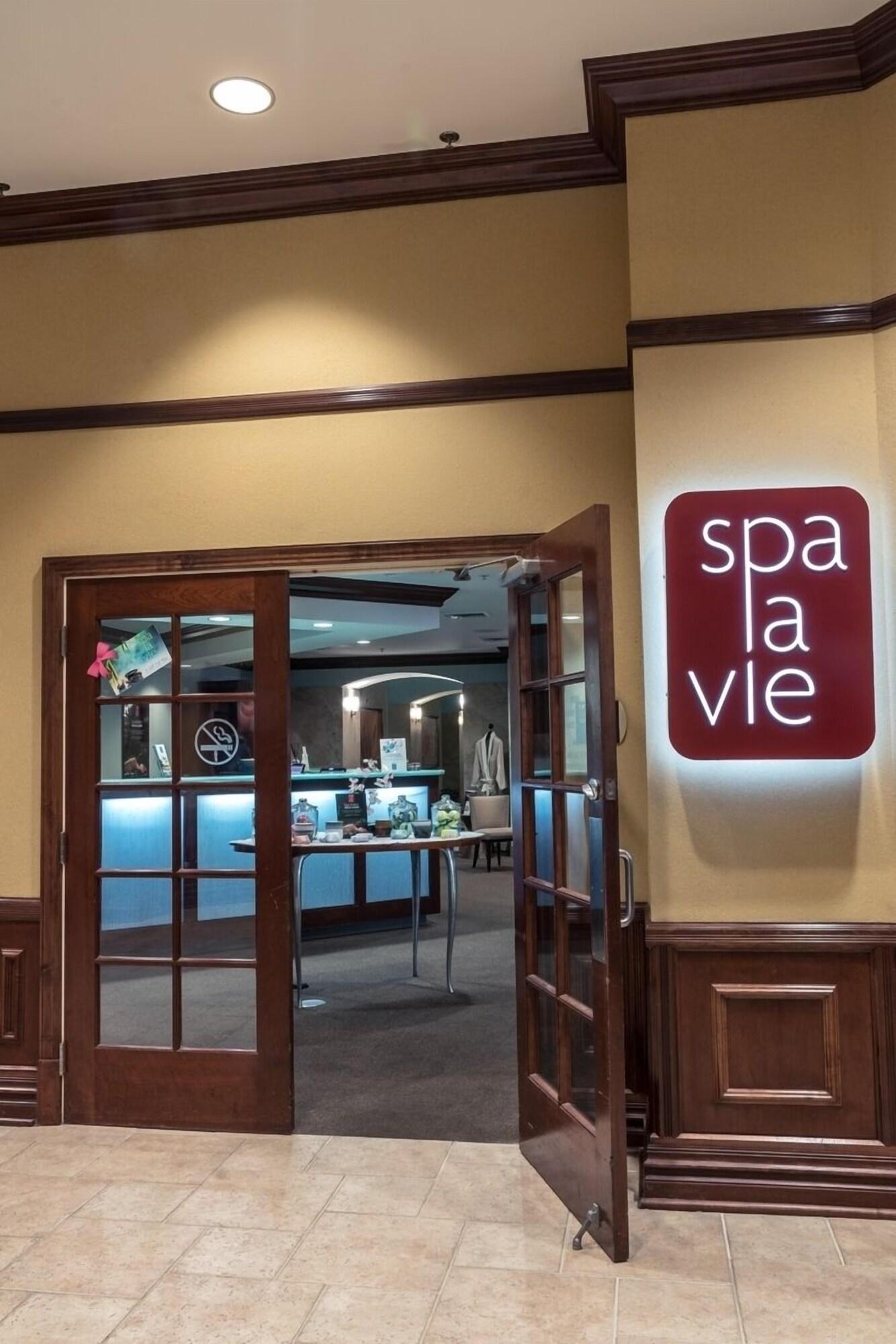Spa Paragon Casino Resort