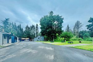 Alojamiento - Riverside Resort Motel and Campground