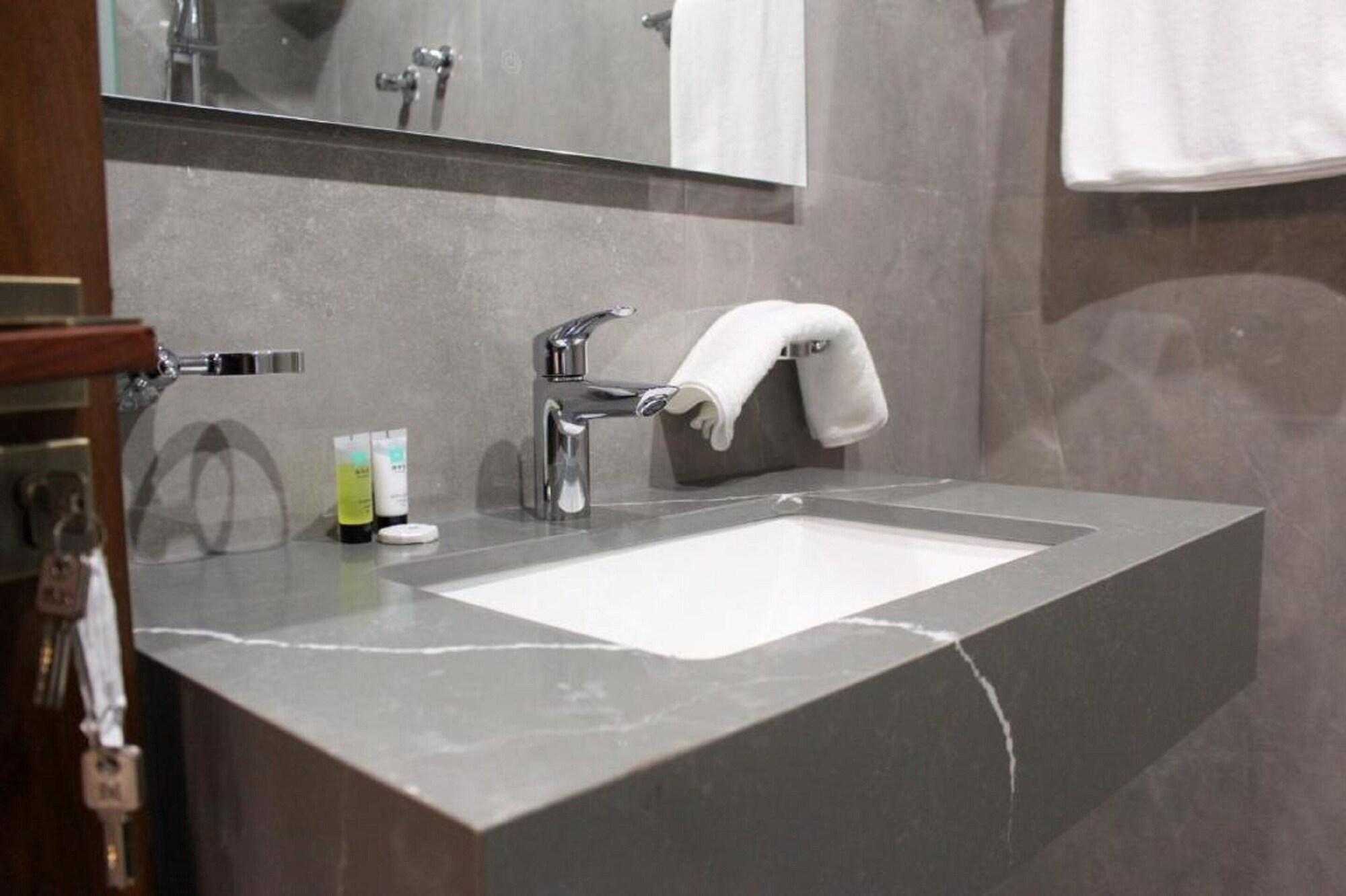 Equipamiento de Habitación Emmar Al Dyar