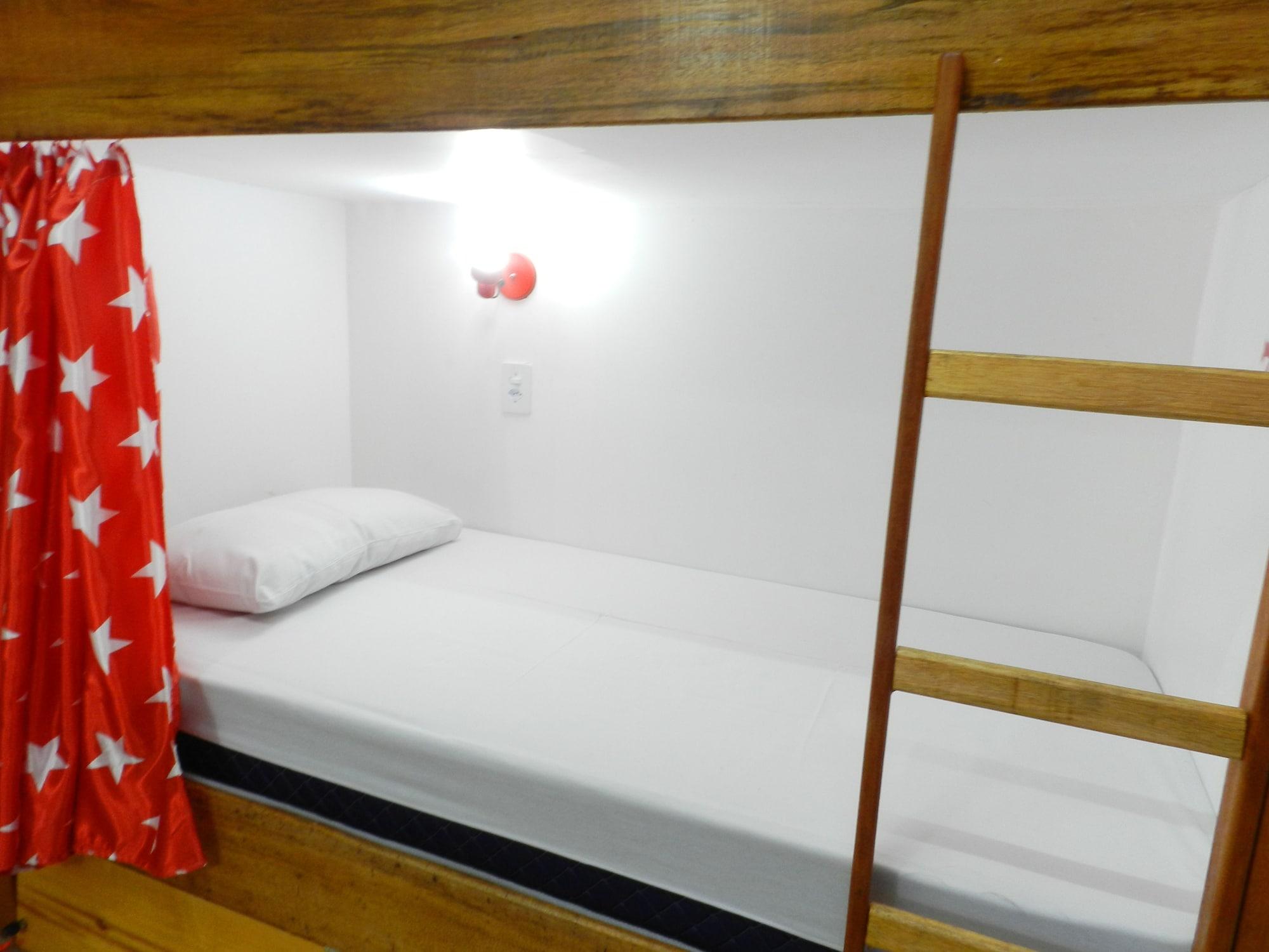 Set de Habitación Utopia Hostel