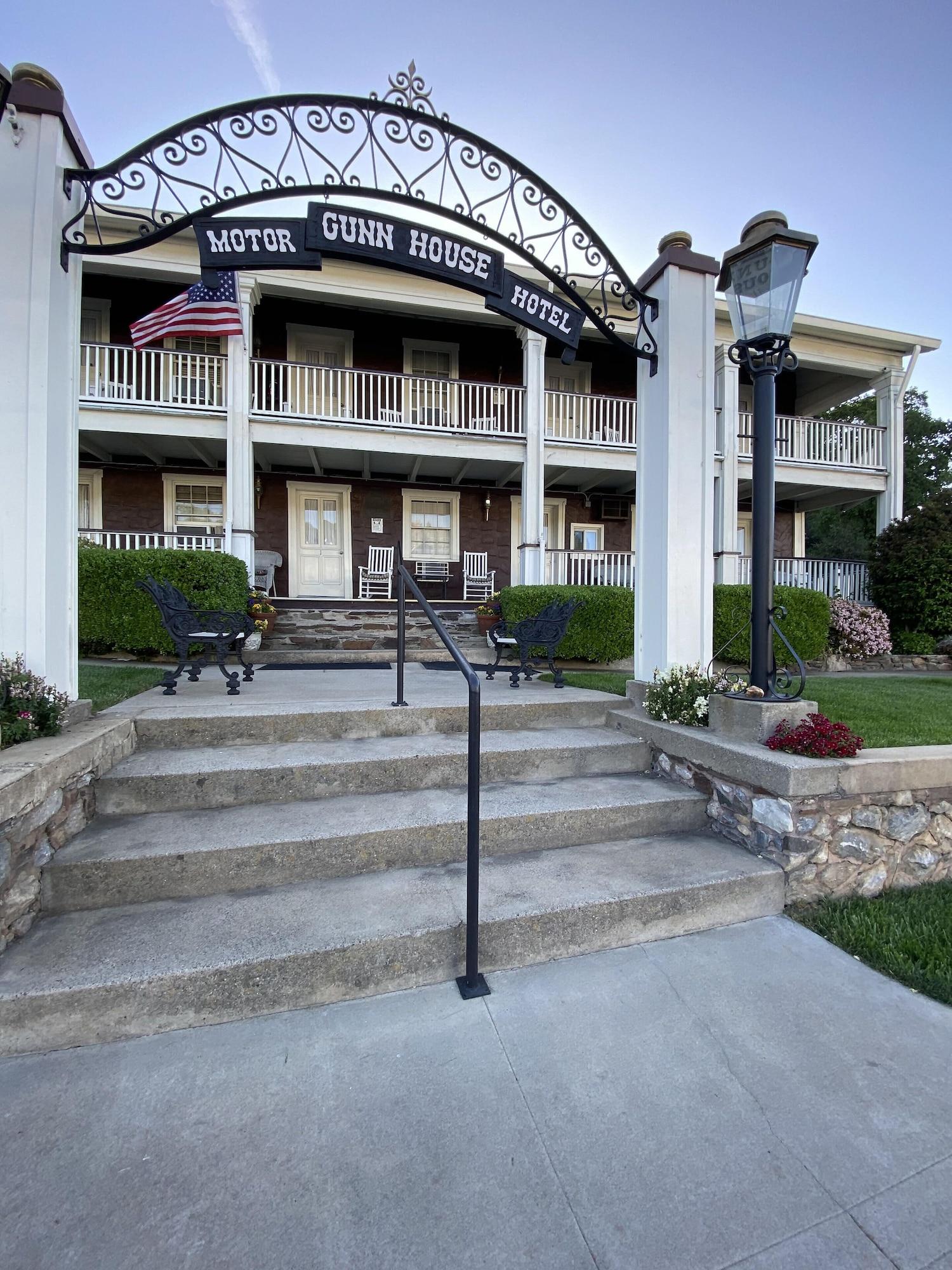 Vista Exterior Gunn House Hotel