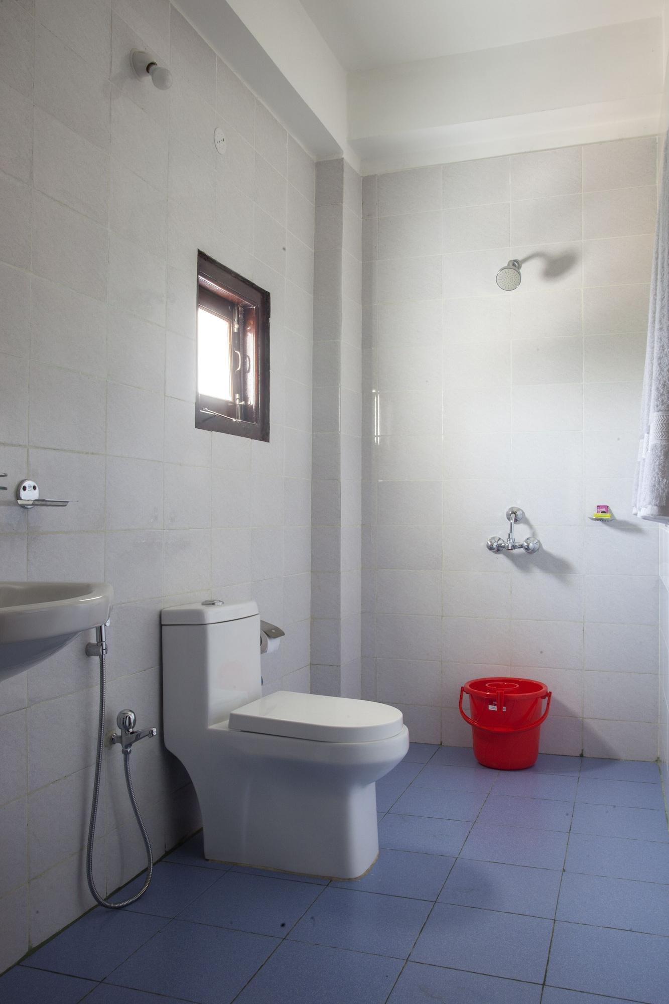 Equipamiento de Habitación Rains Inn Eco Hotel