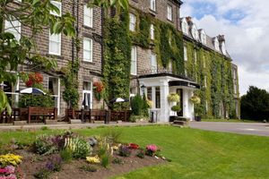 Alojamiento - Classic Lodges The Old Swan Hotel