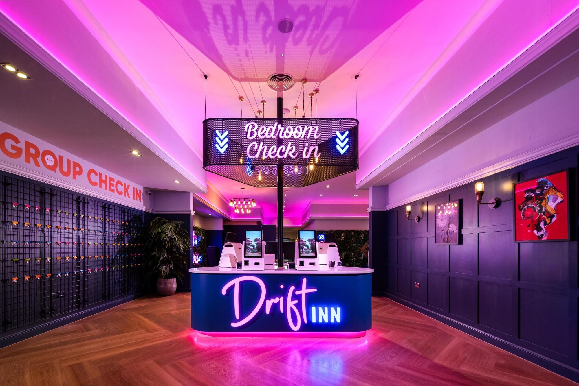 Vista Lobby Drift Inn (Formerly The Waterfront Hotel)