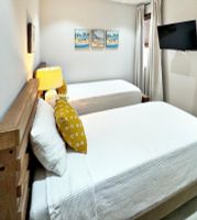 Alquiler Vacacional - Charming Family Retreat, Pool, Beach Access & Serene Vibes in exclusive Palm Cay