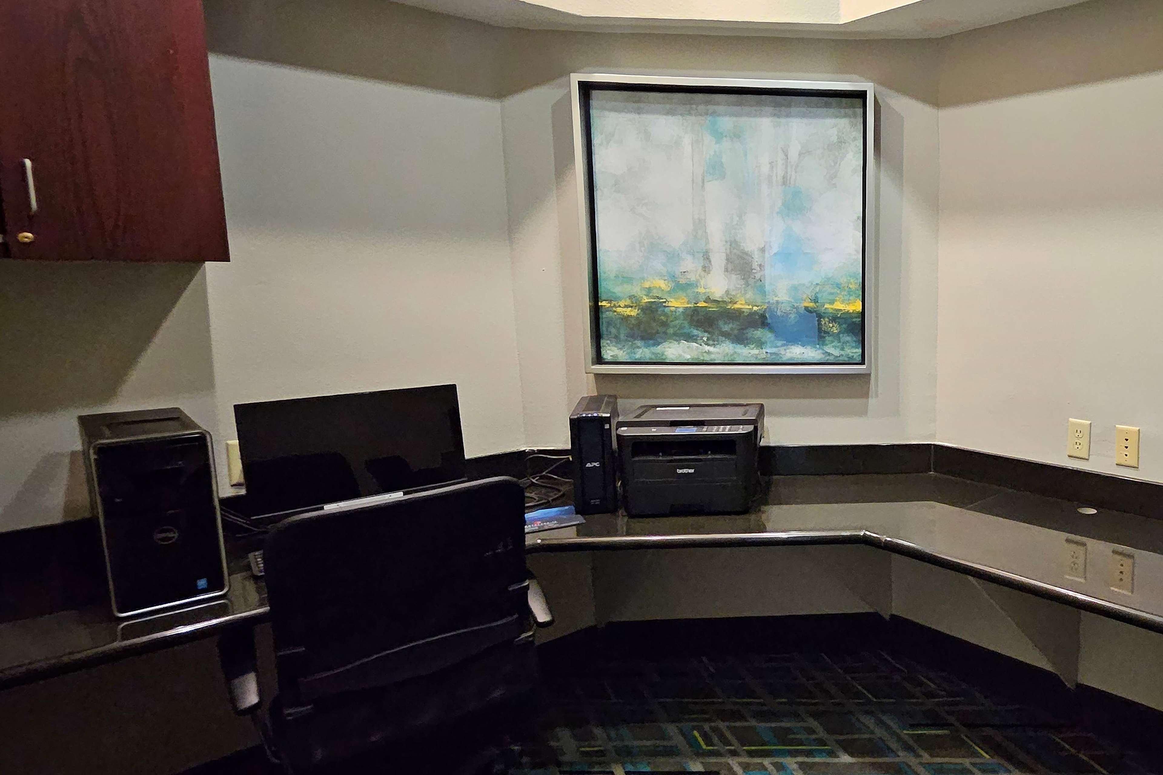 Centro de Negocios Quality Inn & Suites