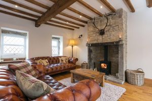 Alquiler Vacacional - ***Newly Renovated Blackberry Cottage & Log Burner ***