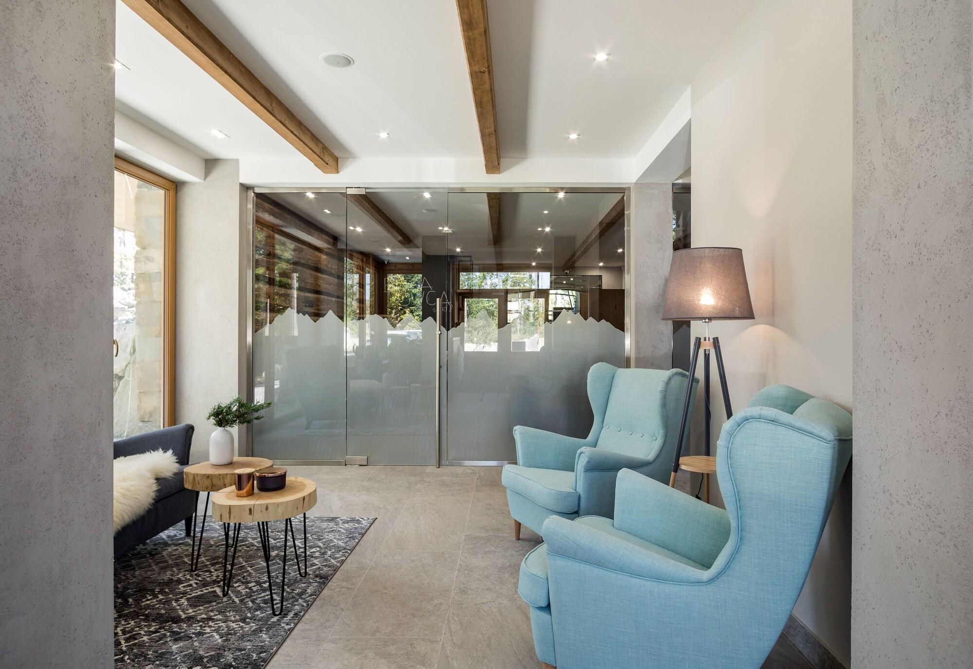 Vista Lobby Biała Owca